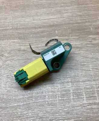 Volkswagen PASSAT B6 Airbag deployment crash/impact sensor 3C0909606