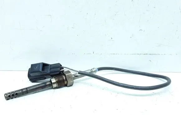 Volvo XC70 Exhaust gas temperature sensor 30713739A 6G9N12B591FA