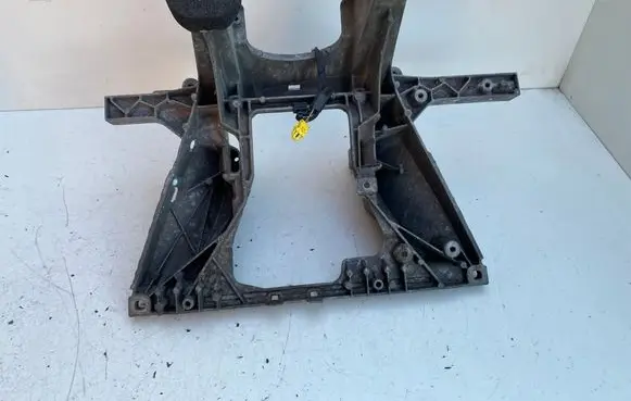 Volvo V70 Steering wheel axle set 6G9NU04505