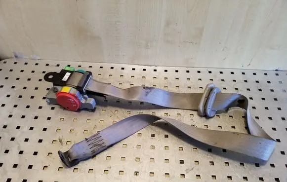 Mazda Premacy Front seatbelt T89241T