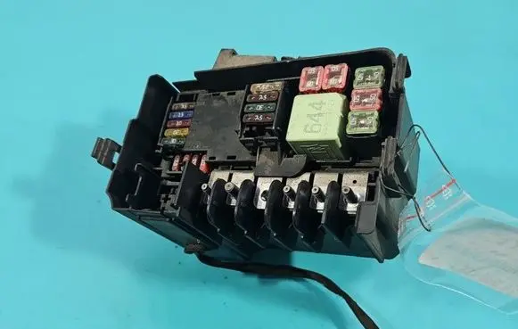 Skoda Fabia Mk3 (NJ) Fuse box set 6C0907361D IMPRK1531926