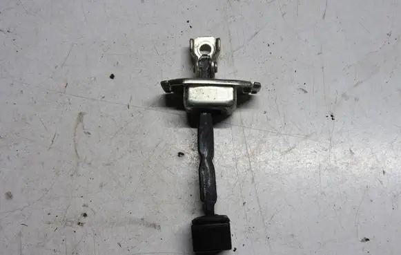 Mitsubishi ASX Front door check strap stopper 