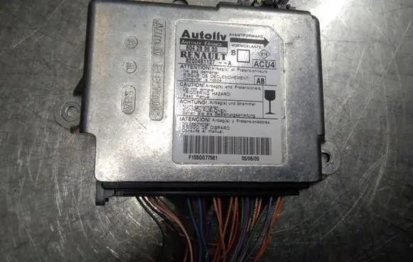 Renault Megane II Airbag control unit/module 604289600 8200481127A