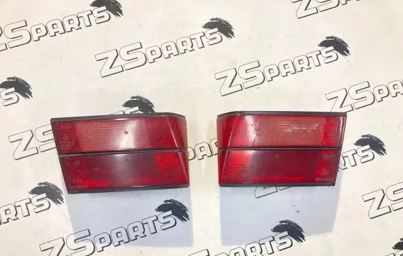 BMW 5 E34 Tailgate rear/tail lights 1384012 1384011