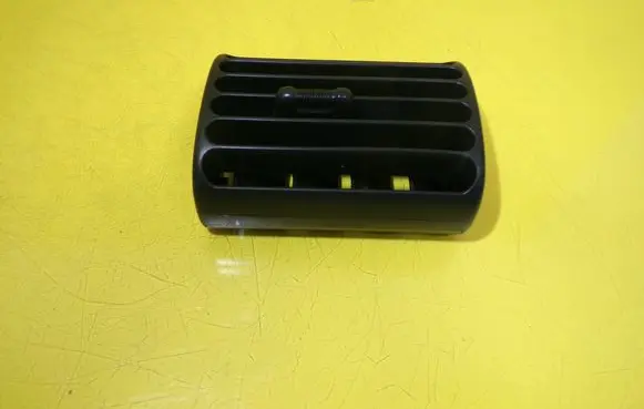 Opel Sintra Dashboard side air vent grill/cover trim 