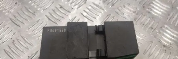 Volvo V70 ESP (stability system) control unit 8691998