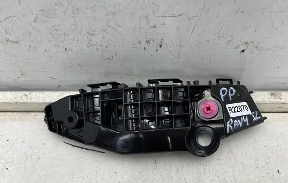 Toyota RAV 4 (XA50) Front bumper mounting bracket 152535-42050