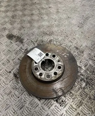 Volkswagen Jetta V Front brake disc