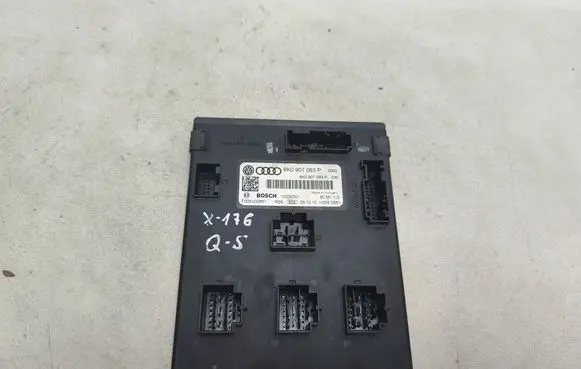 Audi Q5 SQ5 Comfort/convenience module 8K0907063P
