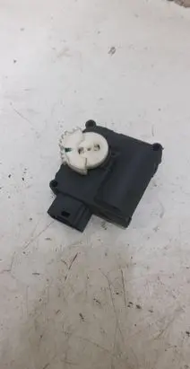 Audi A6 S6 C6 4F A/C air flow flap actuator/motor 0132801359 4F0820511A