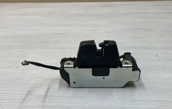 Peugeot 2008 II Tailgate/trunk/boot lock/catch/latch 9151487499