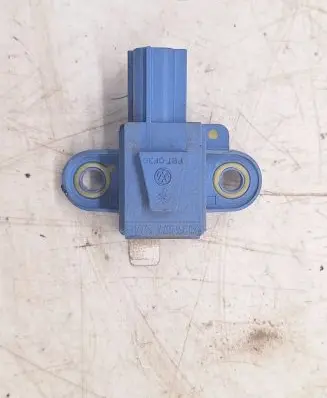 Volkswagen Golf V Airbag deployment crash/impact sensor 1K0955557A