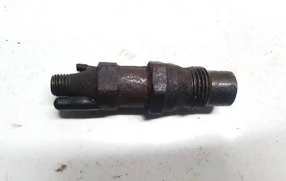 Audi 80 90 S2 B4 Fuel injector