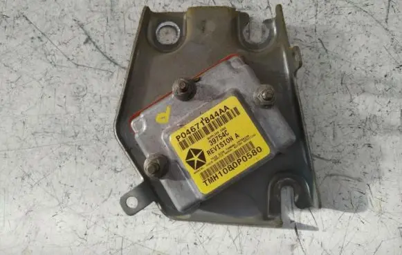 Chrysler PT Cruiser Airbag deployment crash/impact sensor P4671844AA