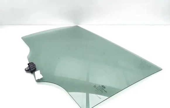 KIA Sportage Rear door window glass DOT618M322AS3 E2043R00351