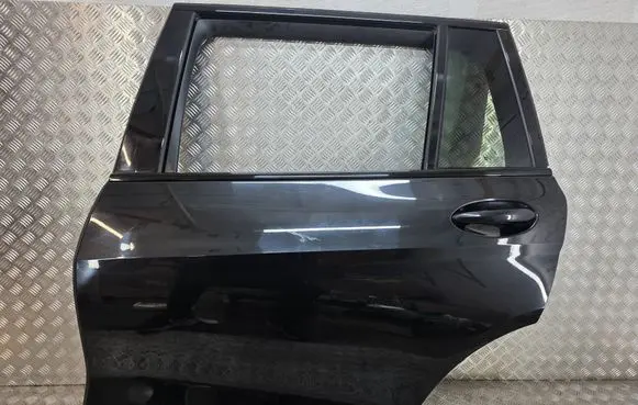BMW X7 G07 Rear door