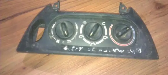 Renault Megane I Climate control unit 658054m 101588