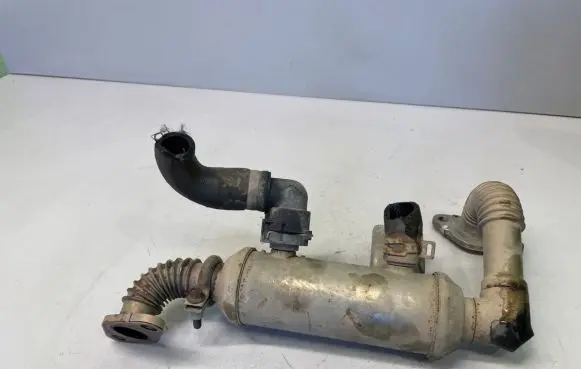 Ford Focus C-MAX EGR valve cooler 4M5Q9F464BC