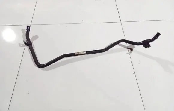 Mercedes-Benz Sprinter W906 Engine coolant pipe/hose