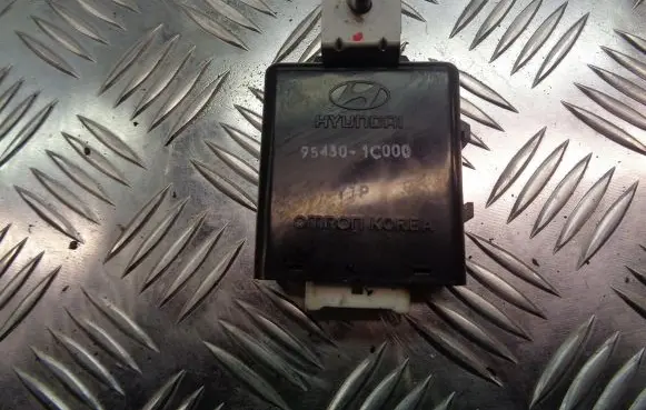 Hyundai Getz Ignition amplifier control unit 95430-1C000
