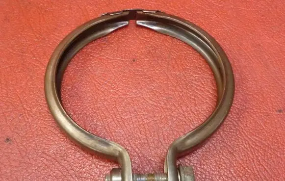 BMW X5 E70 Muffler pipe connector clamp 7553602