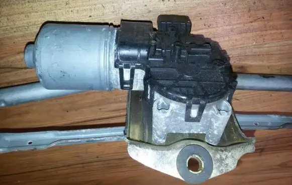 Citroen C5 Wiper motor 0390241701