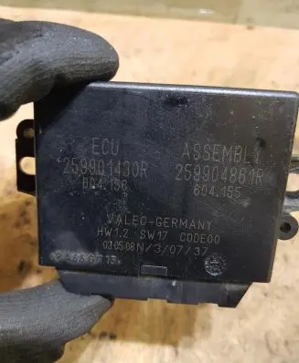 Renault Koleos I Engine control unit/module 259901430R