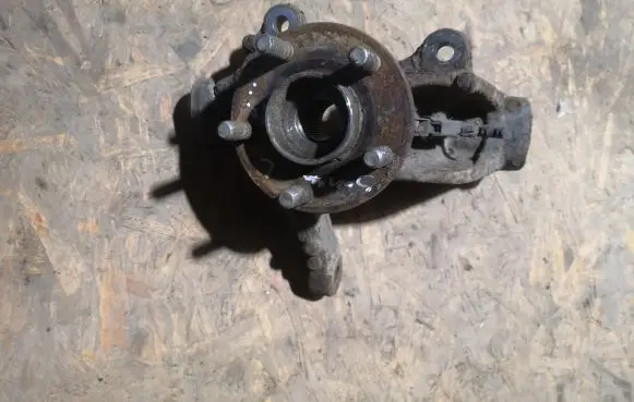 Ford S-MAX Front wheel hub