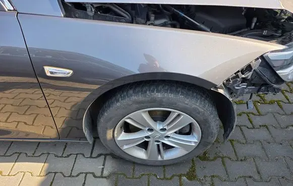 Opel Insignia B Fender 