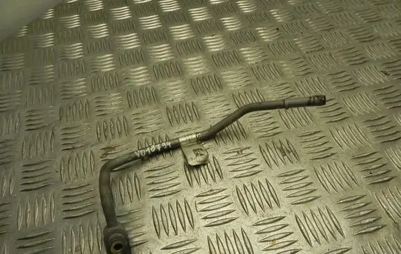 Ford Mustang V Oil fill pipe FR3E8A520CD VD18794