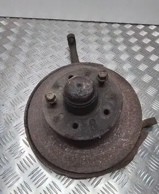 Mercedes-Benz W123 Front wheel hub
