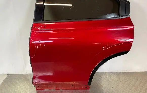 Honda HR-V Rear door