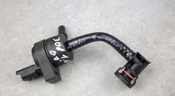 Citroen C4 I Picasso Vacuum valve V754196180