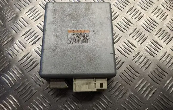 Toyota Yaris Power steering control unit/module 99136800 1129001791