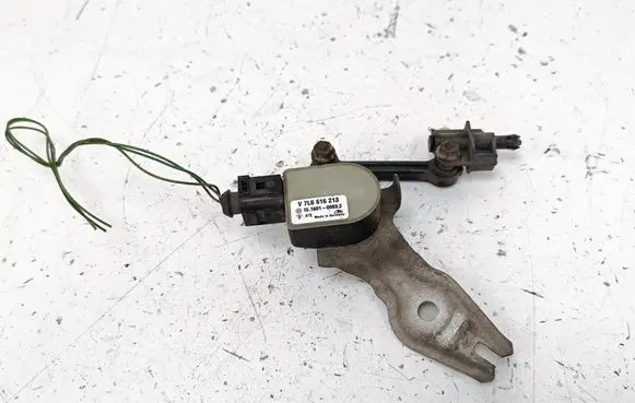 Audi Q7 4L Headlight/headlamp level sensor 7L6616213 1T0907503 6PM00873900