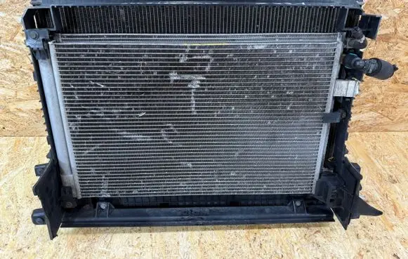 Jaguar F-Pace Radiator set HK838C607AF HK838005DB