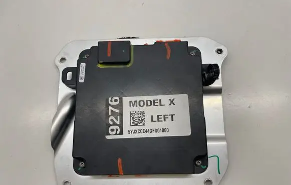 Tesla Model X Door control unit/module 103722210C