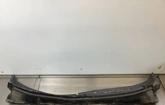 Peugeot 4007 Wiper trim 7405A155