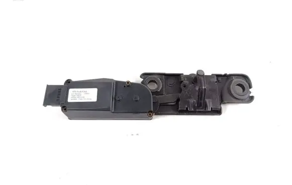 Audi A6 S6 C7 4G Trunk lock loop 4F9827383H