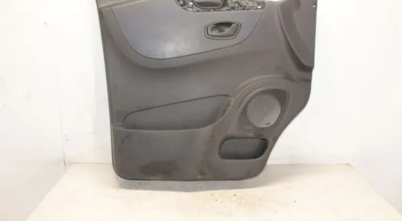Opel Vivaro Front door card panel trim