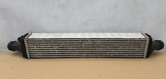 Audi A4 S4 B8 8K Intercooler radiator 8K0145805E FC341001