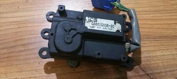 Mazda MX-6 Air flap motor/actuator ga601ga5r