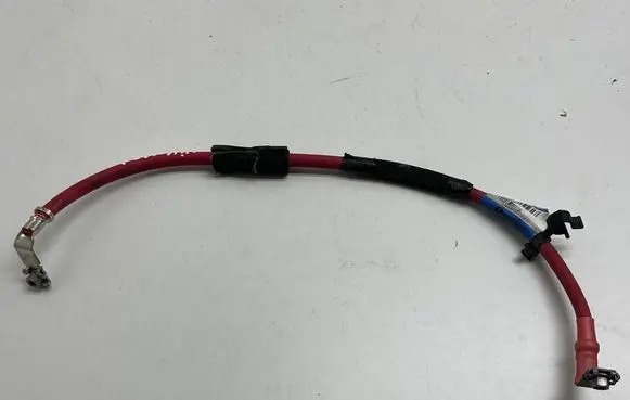 Opel Vivaro Positive cable (battery) 240809677R