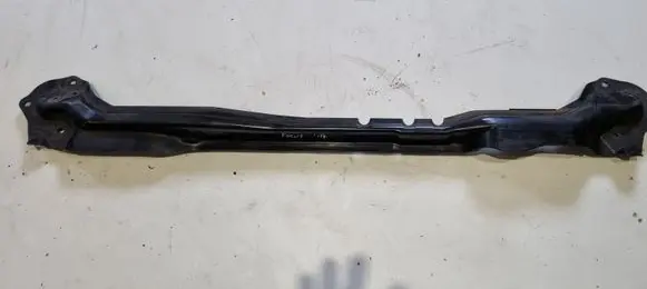 Ford Focus Other engine bay part AV6116H004BC