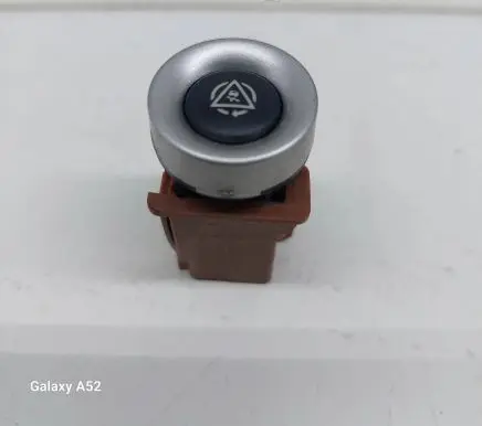 Traction control (ASR) switch