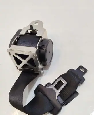 Maserati Ghibli Middle seatbelt (rear) 627041100