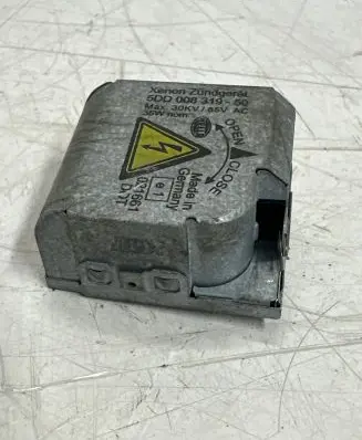 Mercedes-Benz C W203 Headlight ballast module Xenon 5DD008319-50