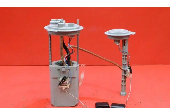 Opel Antara In-tank fuel pump 96629371