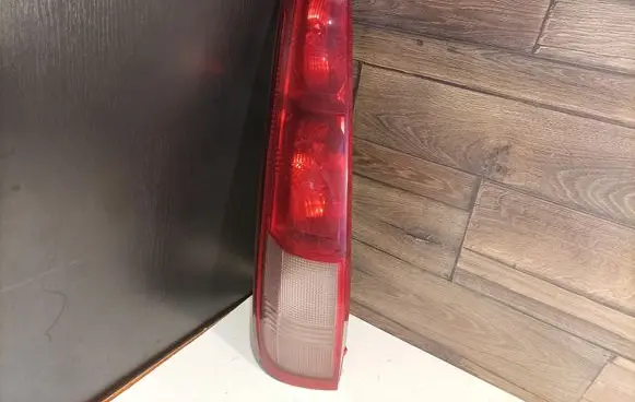 Nissan X-Trail T30 Rear/tail lights
