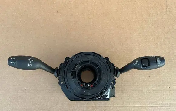 Mini One - Cooper F56 F55 Wiper switch 6827363